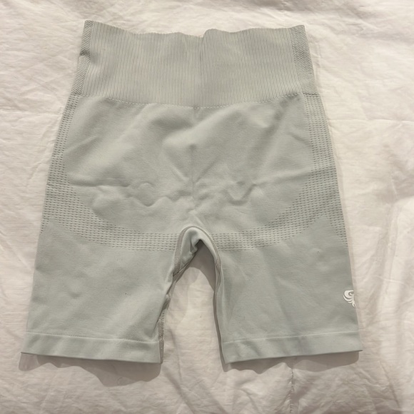 Women’s Best Cycling Shorts - Picture 2 of 4